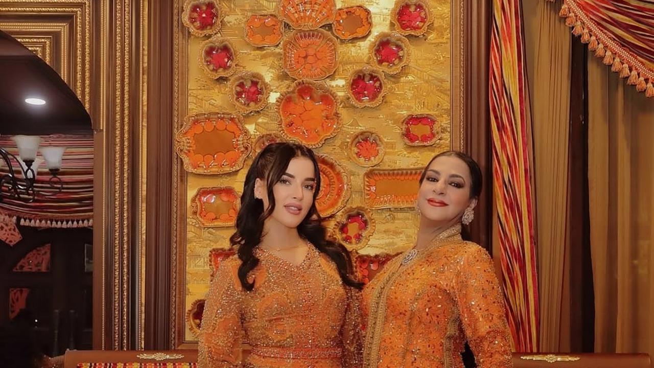 Baru Foto Lebaran, Potret Tasya Farasya Tampil Cantik dengan Outfit Couple dengan Sang Ibu