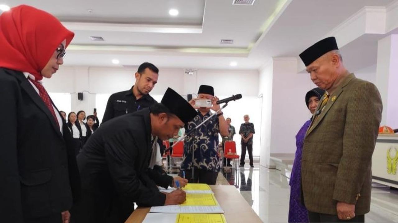 Pemkab Sigi Harap Profesionalisme Guru Tingkatkan Mutu Pendidikan Daerah