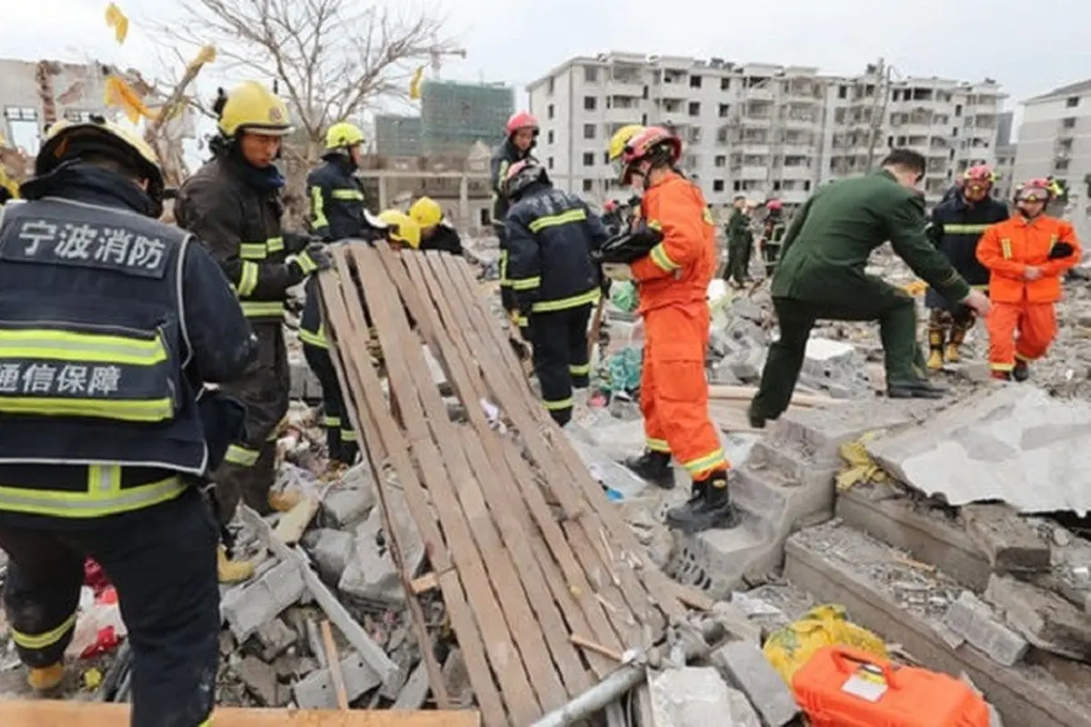 Ledakan besar mengguncang kota pelabuhan Ningbo di timur provinsi Zhejiang, China