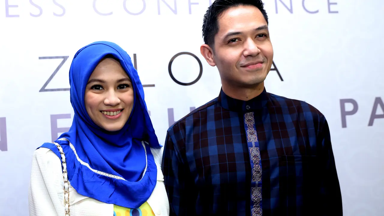 Dude Harlino dan Alyssa Soebandono