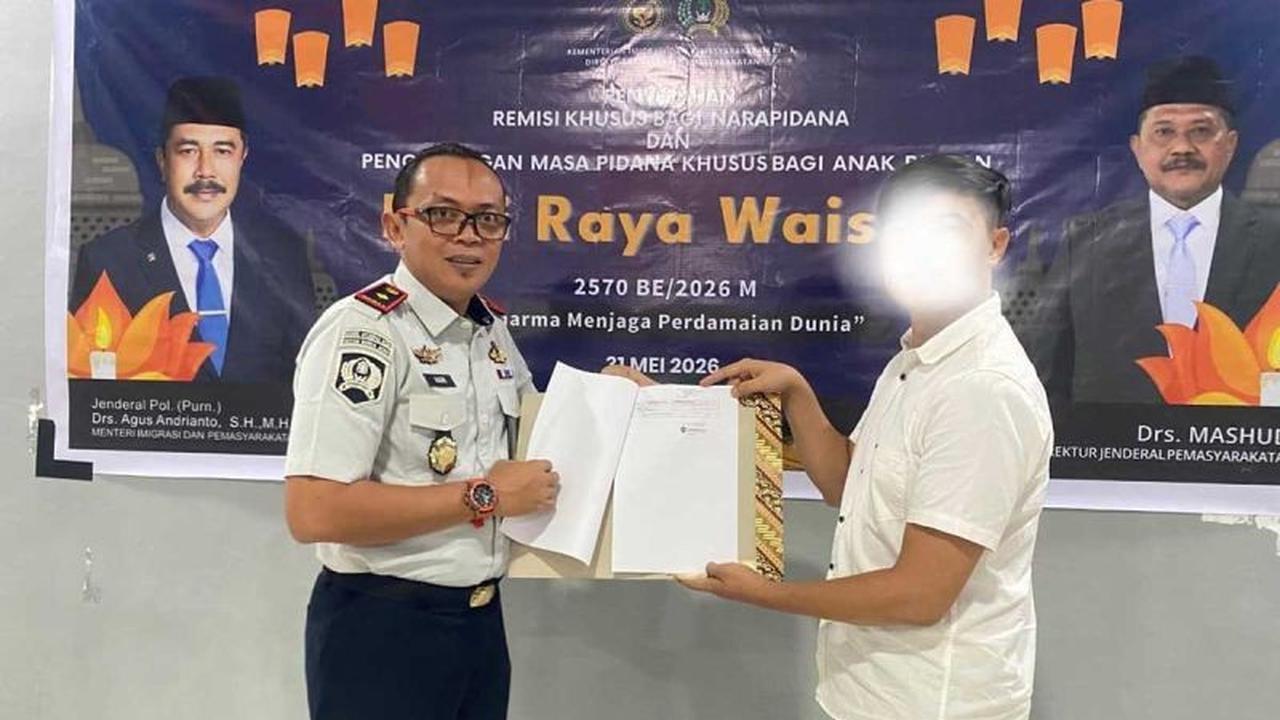 Satu-satunya di Aceh, Rutan Banda Aceh Berikan Remisi Waisak 2026 kepada Warga Binaan