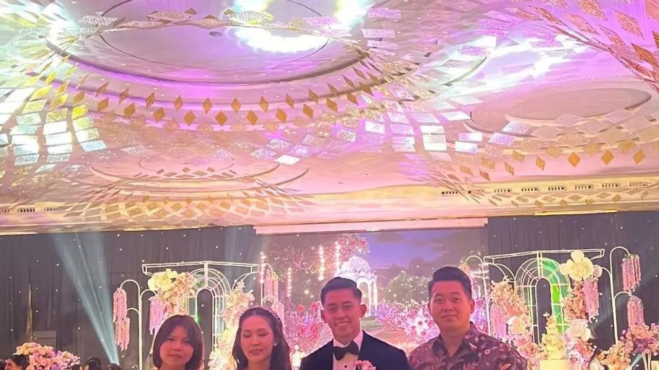 Potret Elegan Para Tamu di Resepsi Kedua Rian Ardianto dan Ribka Sugiarto, Dibanjiri Atlet