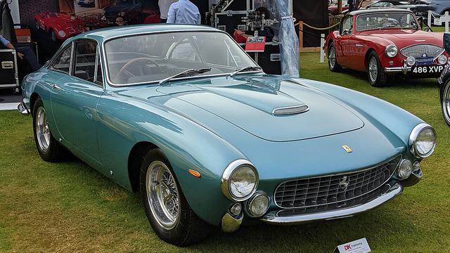 Ferrari 250 GT Lusso