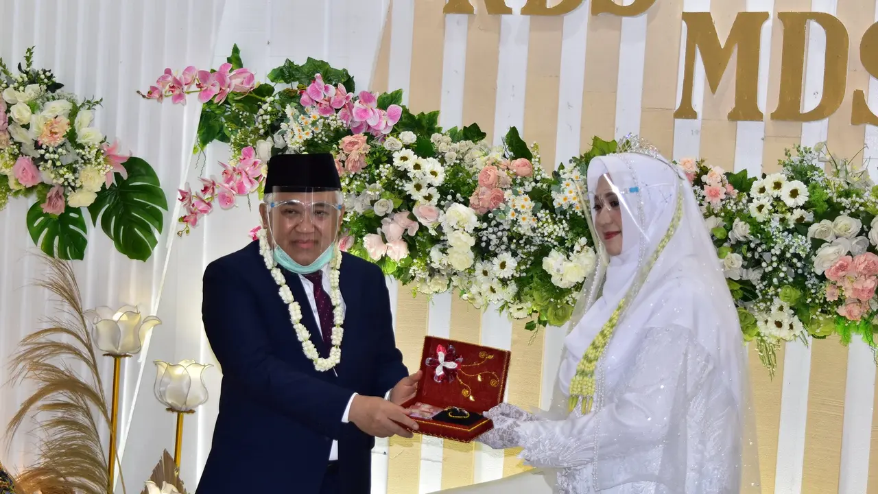 Fakta Sosok Rashda Diana, Istri Din Syamsuddin yang Bergelar Doktor Ilmu Politik
