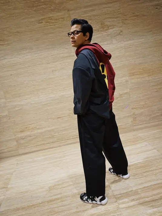 Belum menentukan pilihan, sampai sekarang ini sang anak sudah memilik beberapa pilihan universitas, baik di dalam maupundi luar negeri. Dan semua itu masih dipikirkannya matang-matang. (Instagram/armandmaulana04)