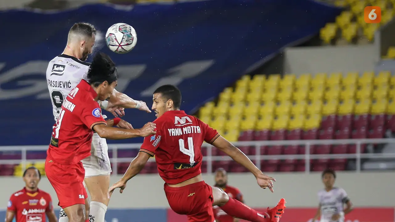 Foto: Hasil BRI Liga 1, Persija Jakarta Gagal Eksekusi Penalti dan Bali United yang Banyak Buang Peluang