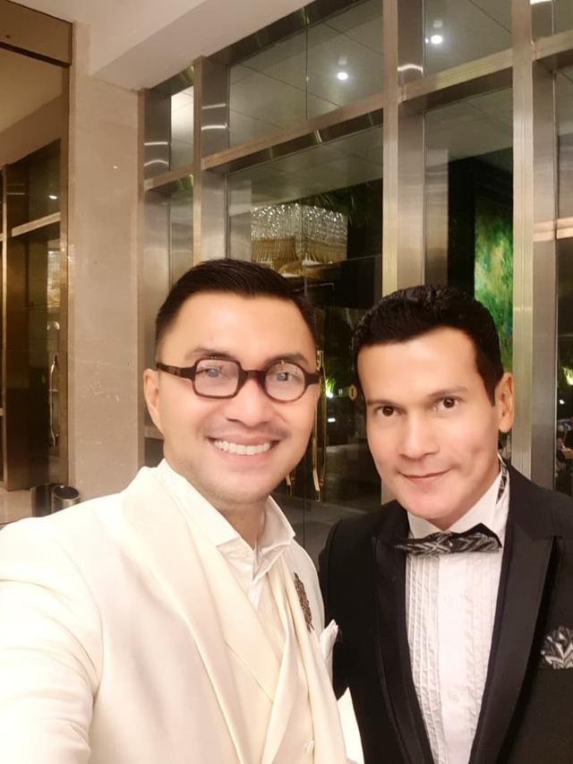 7 Potret Adam Jordan, Pesinetron 90-an yang Masih Eksis dan Awet Muda