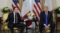 Presiden Donald Trump dan Emmanuel Macron di NATO Summit 2019. Dok: AP