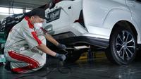 Uji emisi merupakan pengukuran gas buang kendaraan bermotor untuk mendeteksi kualitas kinerja mesin kendaraan.
