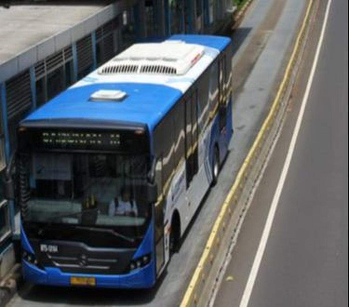 Pemerintah Provinsi (Pemprov) DKI Jakarta bakal segera menetapkan TransJakarta rute Kalideres menuju Bandara Soekarno-Hatta (Soetta), Tangerang, Banten sebagai rute permanen.&nbsp;<br>