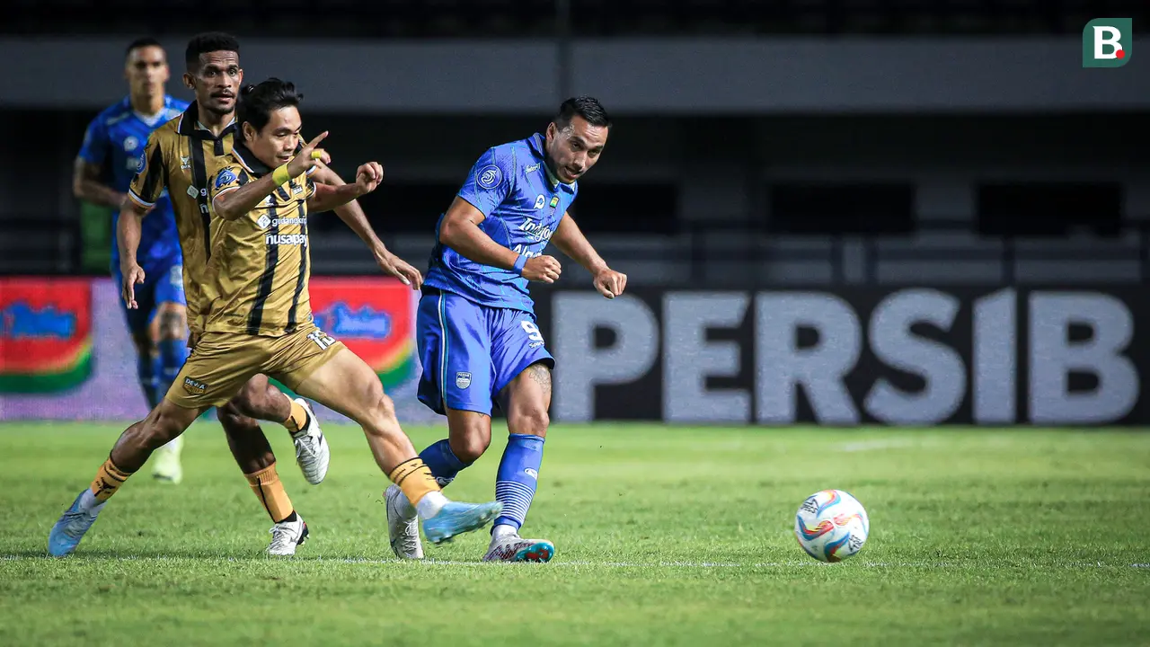 Persib Bandung vs Dewa United - BRI Liga 1 2023/2024