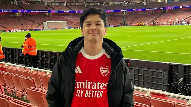 Baskara Mahendra menonton pertandingan Arsenal (IG baskaramahendra)