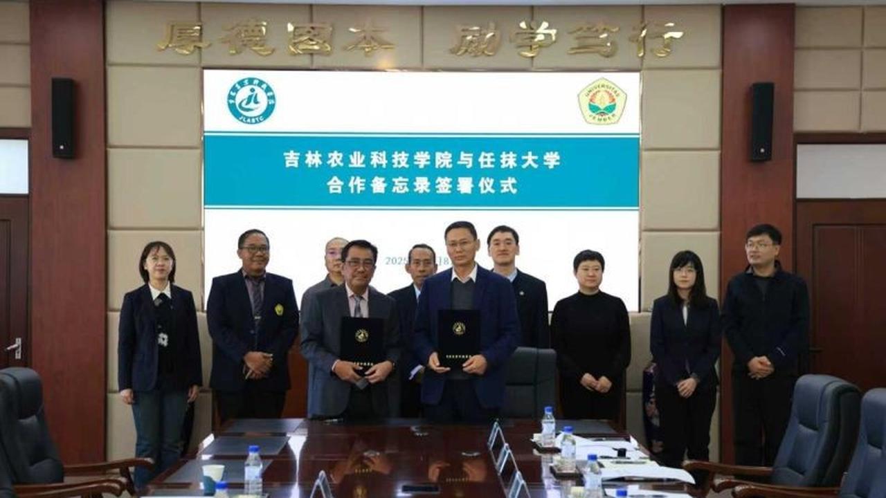 Perkuat Sektor Agri, Unej Jalin Kerja Sama dengan JLASTU China dalam Bidang Pertanian