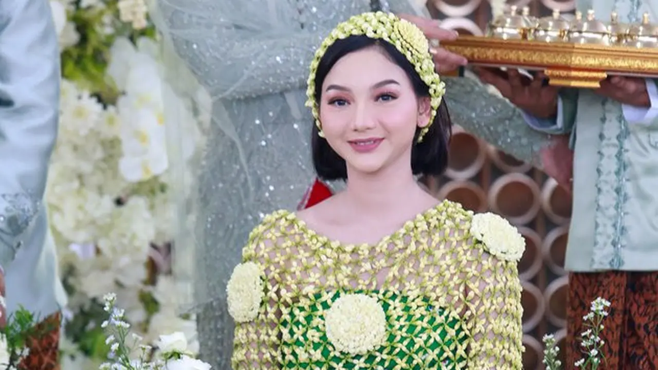 Prosesi siraman Glenca Chysara, Sabtu (19/11/2022). (Foto: KapanLagi/Muhammad Akrom Sukarya)