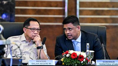 5 Parpol Wacanakan Pemakzulan Bupati Tapteng, Mendagri Turun Tangan