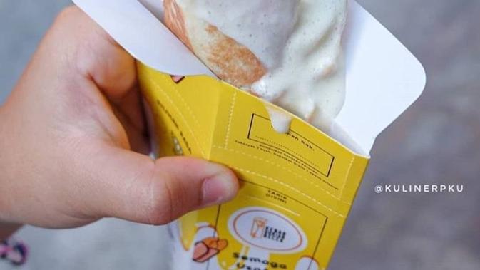 Kebab Durian Becek (dok. @kulinerku via Instagram @kebabdurianbecek/ https://www.instagram.com/p/CFbZCMjg7eH/?igshid=jlvojxvimw26)