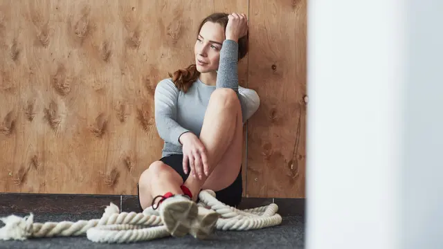 Wall Sit Merupakan Salah Satu Jenis Latihan Low Impact