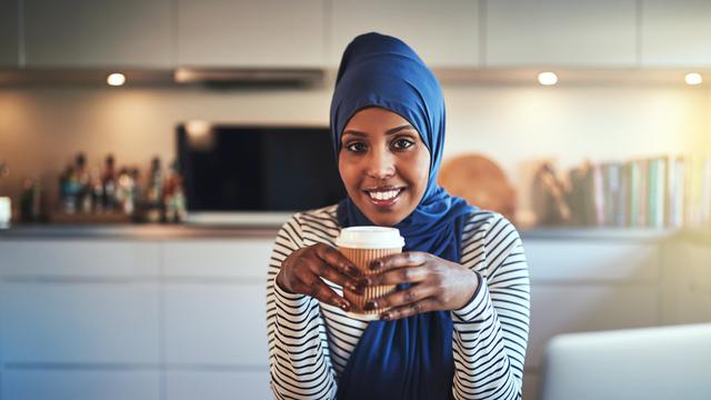 Tips Memilih Warna Jilbab