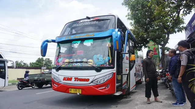 Peserta Reuni 212 Dari Solo
