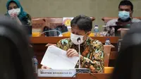 Menteri Kesehatan RI Budi Gunadi Sadikin hadiri rapat kerja lanjutan dengan Komisi IX DPR di Ruang Rapat Komisi IX Gd. Nusantara I Lt. 1 DPR RI, Jakarta pada Senin, 8 Februari 2021. (Dok Kementerian Kesehatan RI)
