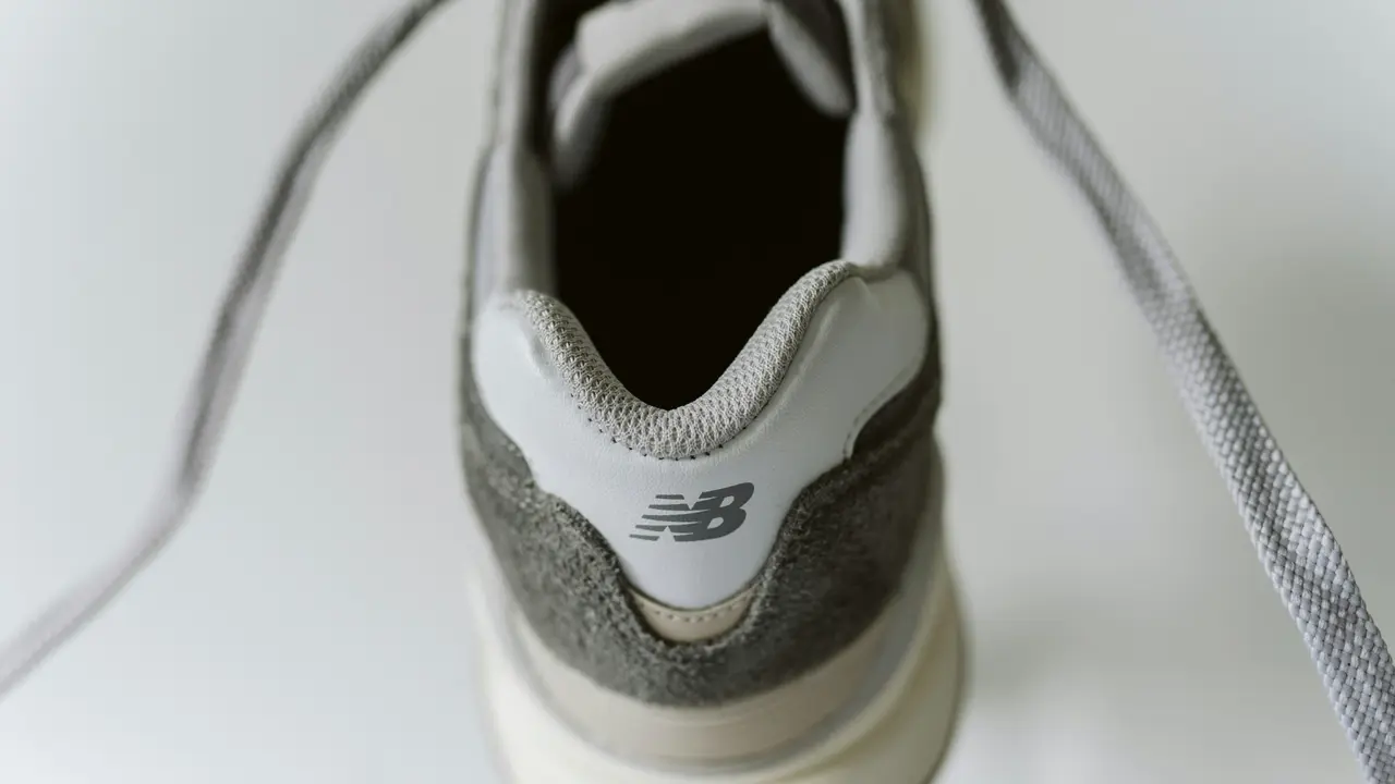 New Balance Luncurkan Program Jual Sepatu Beda Ukuran Kaki Kanan dan Kiri