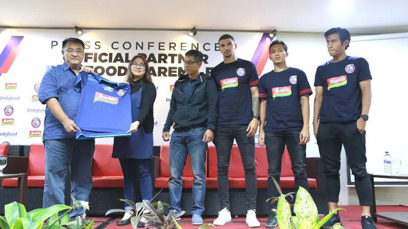 Arema FC mendapat sponsor untuk mengarungi kompetisi Liga 1 2018