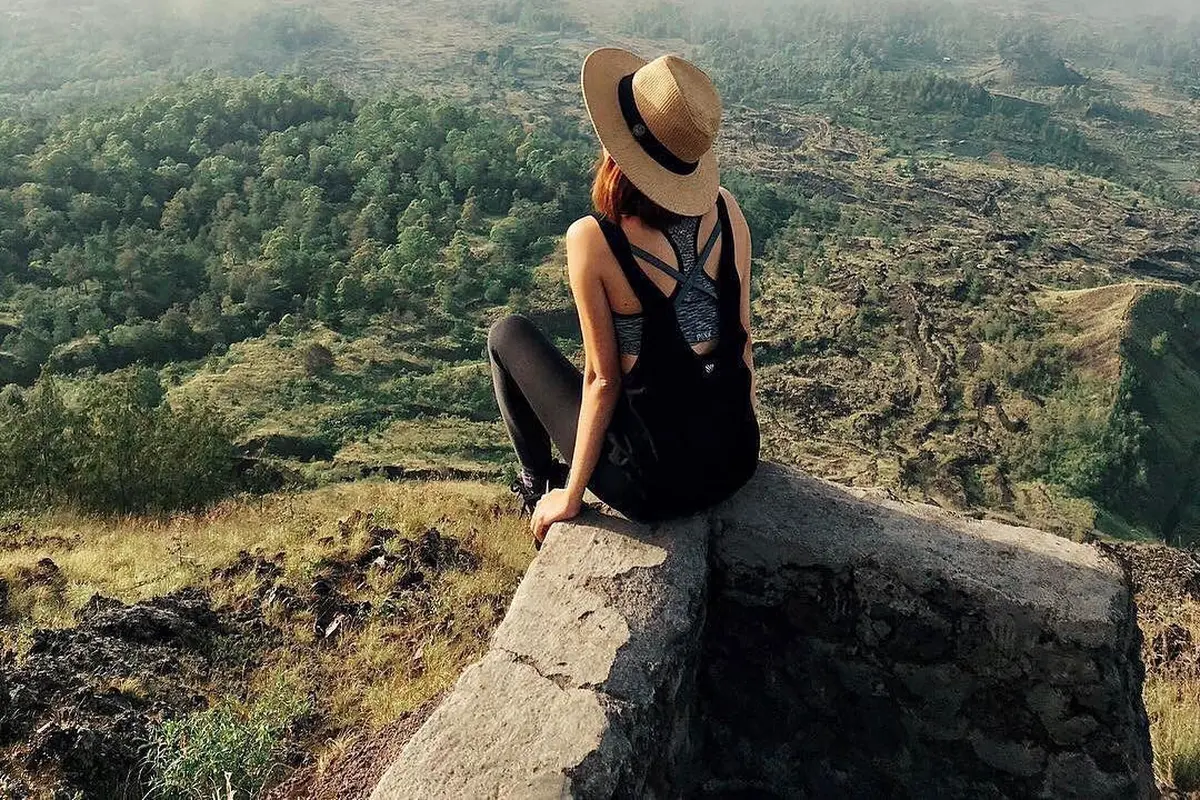 [Bintang] Travel