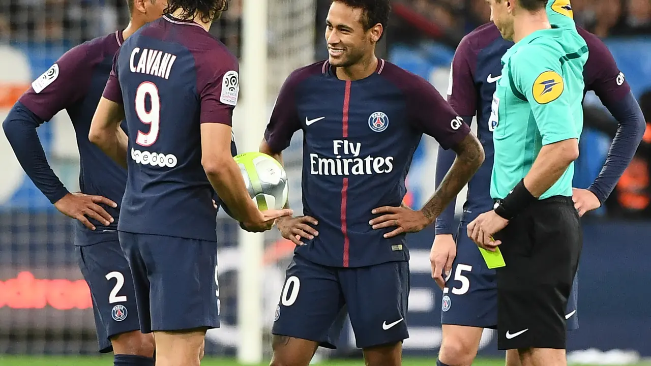 Neymar Dapat Kartu Merah Saat PSG Ditahan Imbang Marseille