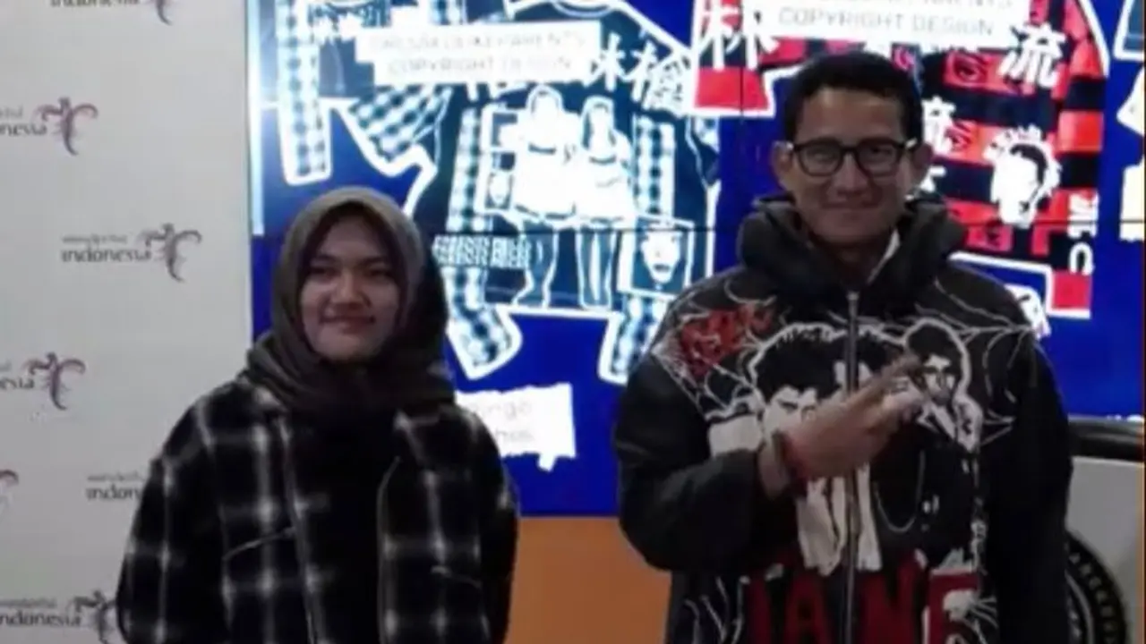 Callista Aldenia berfoto bersama Menparekraf Sandiaga Uno