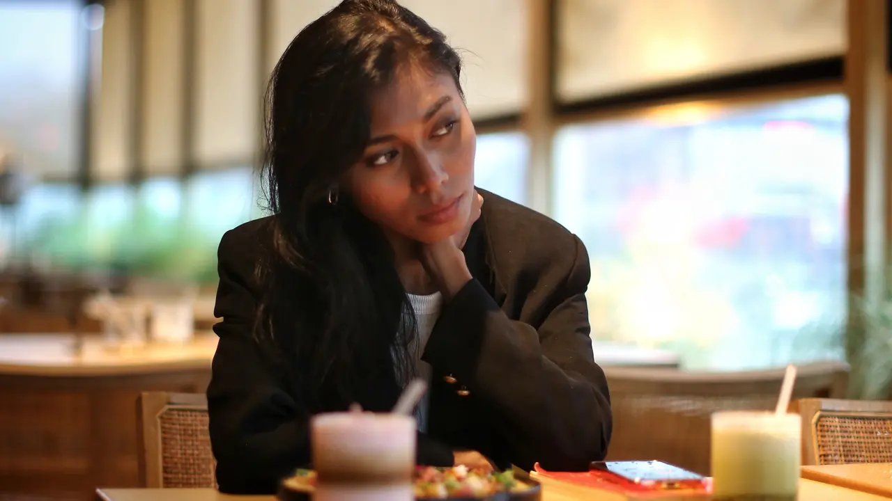 wanita februari tidak terpuruk