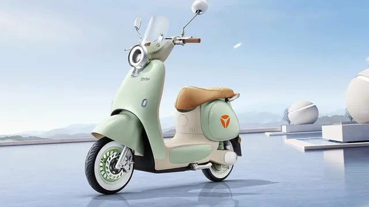 Yadea Meluncurkan Motor Listrik yang Menggunakan Baterai Ion Natrium dan Isi Daya cuma Membutuhkan 15 Menit
