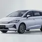 Mobil listrik BYD M6 berpeluang masuk Indonesia.