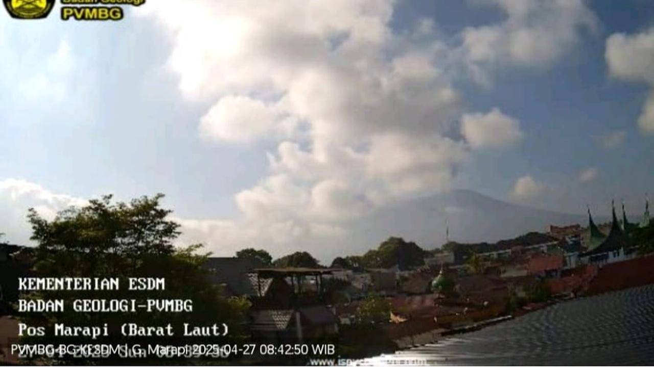 Gunung Marapi Erupsi Pagi Ini, Lontarkan Abu Vulkanik Setinggi 1.000 Meter