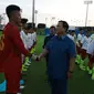 Menteri Pertahanan RI Prabowo Subianto sekaligus pendiri Garuda Yaksa Football Academy menengok aktivitas tim U-17 Persib Bandung yang dikirimnya menempuh pendidikan di Aspire Academy, Doha, Qatar,  Rabu 31 Mei 2023. (Ist)