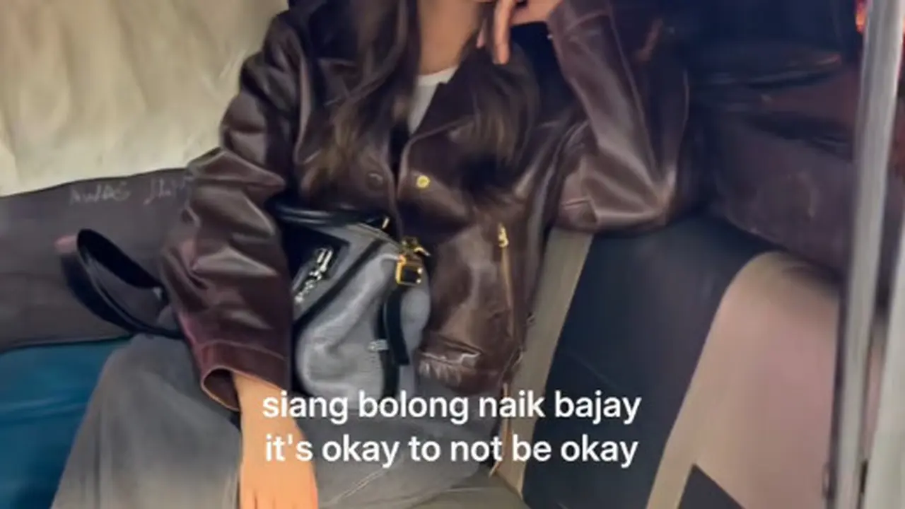 Gaya Skena Raisa Naik Bajaj di Jakarta, Tenteng Tas Branded Seharga Rp75 Jutaan
