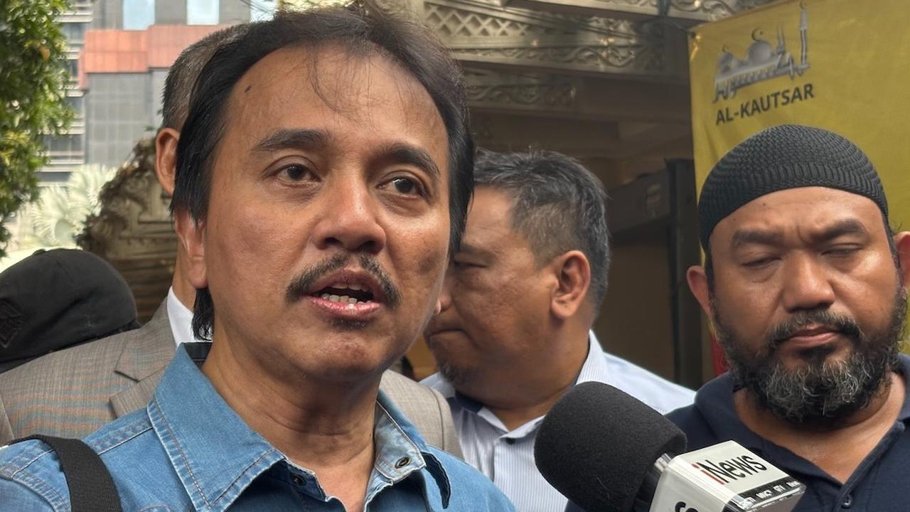 VIDEO:  Roy Suryo Diperiksa Penyidik Laporan Jokowi Kasus Ijazah "Saya Ikut Rumuskan UU ITE"