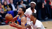 Menang 4-0 atas Blazers, Warriors Tembus Semifinal 