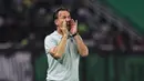 <p>Pelatih PSIM Yogyakarta,&nbsp;Jean-Paul van Gastel sedang memberikan arahan kepada anak asuhnya saat bertanding melawan PSIM Yogyakarta&nbsp;pada BRI Super League 2025/2026 di Stadion Gelora Bung Tomo, Surabaya,&nbsp;Jumat (8/8/2025). (Bola.com/Abdul Aziz)&nbsp;</p>