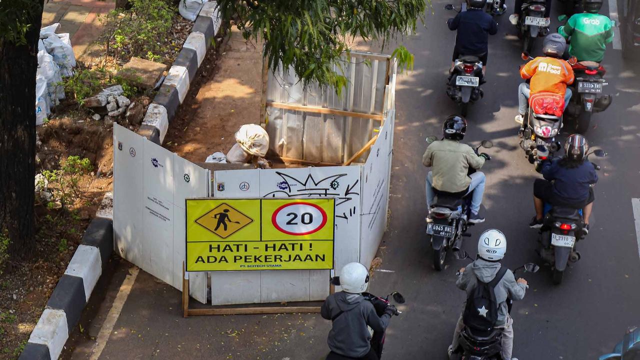 FOTO: Proyek Galian Bikin Macet di Sejumlah Titik di Ibukota Jakarta