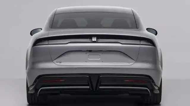 BYD Yangwang U7