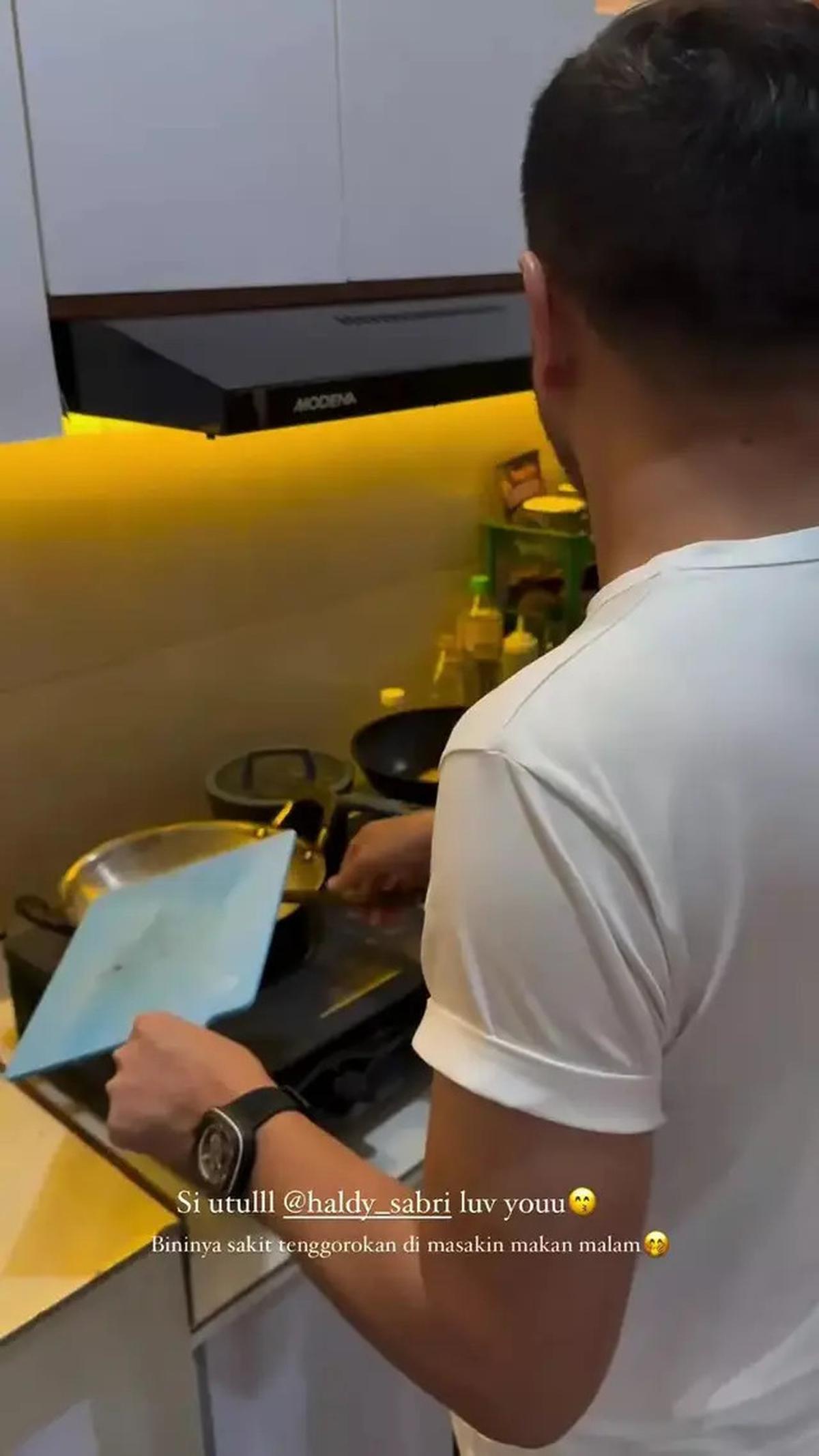 Potret Dapur Sederhana Irish Bella dan Haldy Sabri dengan Model Simple Tapi Bersih Banget