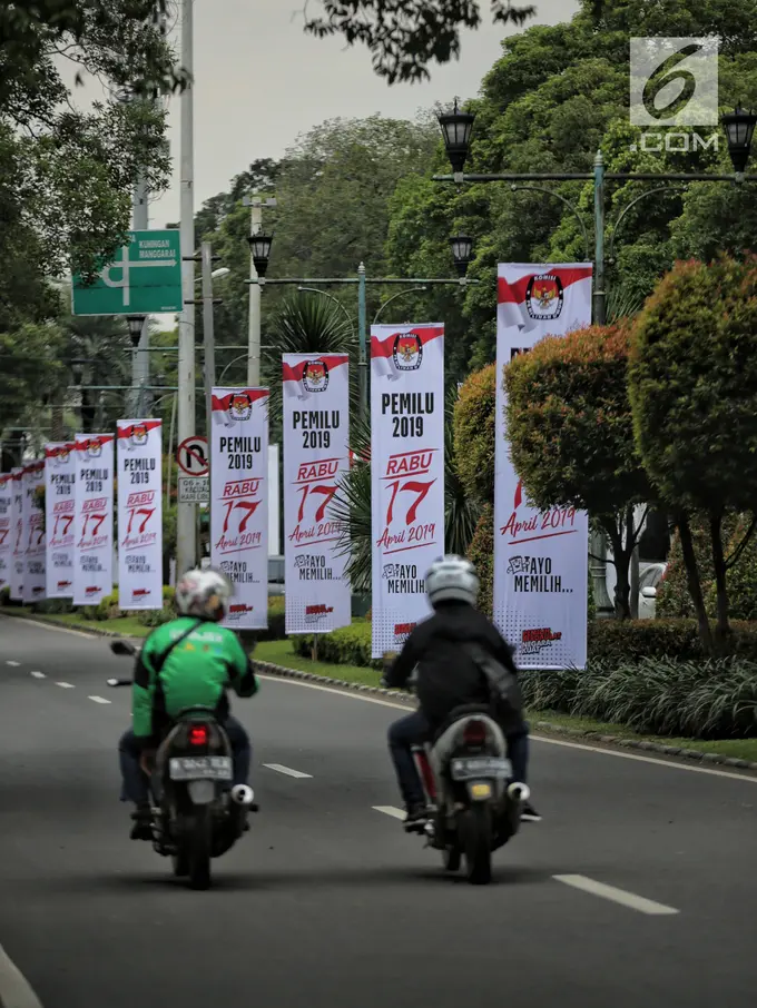 Spanduk sosialisasi pemilu 2019