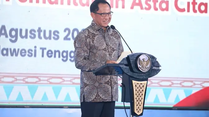 Mendagri Imbau Pemda Permudah Izin Berusaha untuk Tingkatkan Pendapatan Asli Daerah
