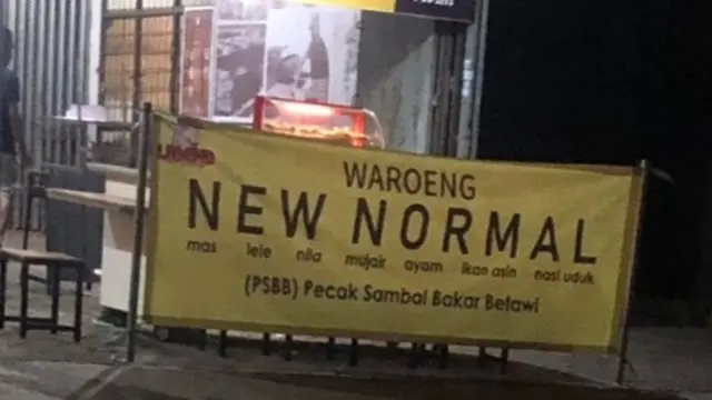 6 Spanduk Penjual Nasi Uduk Ini Bikin Geleng Kepala