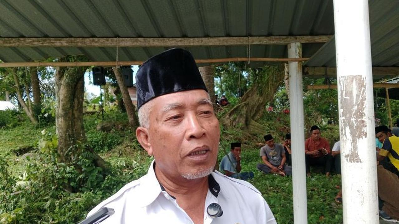 Pemkab Lombok Tengah Salurkan Bantuan Material untuk Korban Bencana Alam