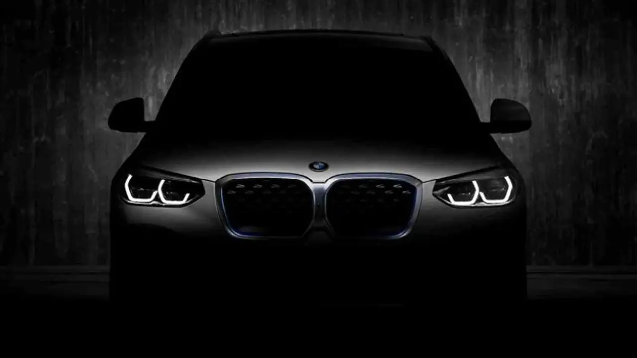 BMW iX3