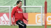 Gerald Vanenburg resmi menjadi pelatih Timnas Indonesia U-23. (Bola.com/Dok.X AFC Ajax).