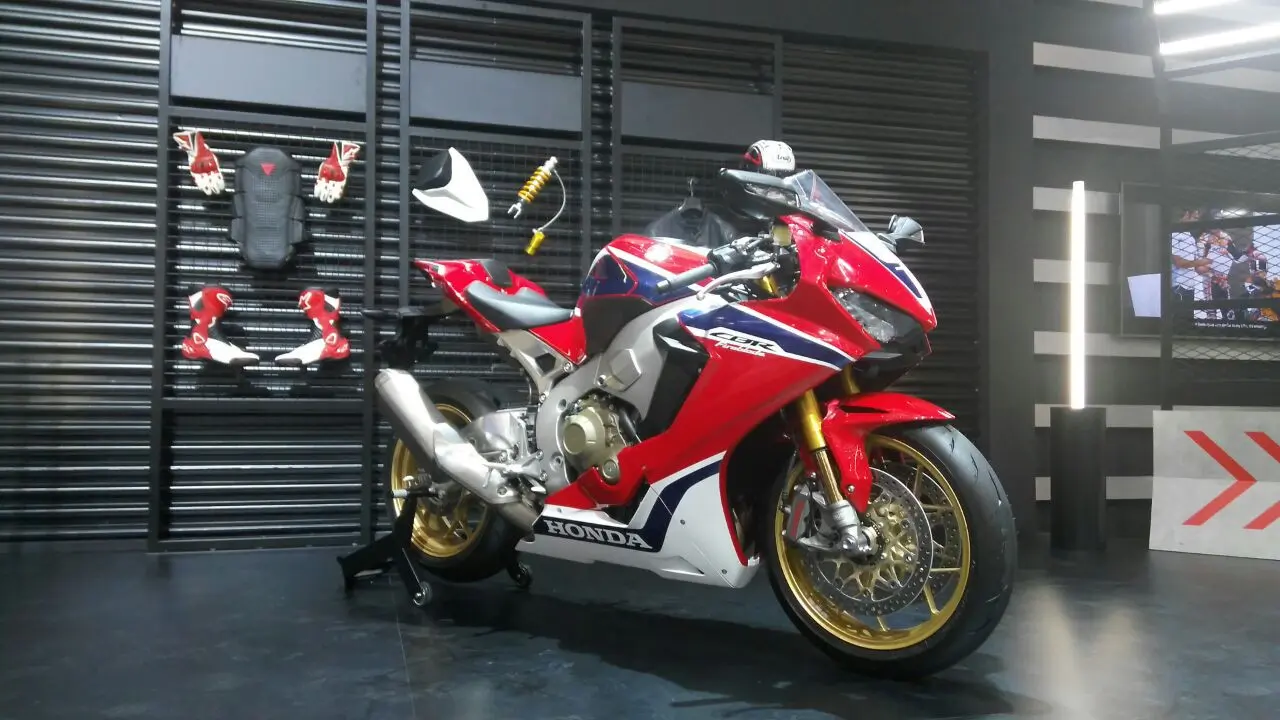 Honda CBR1000RR Fireblade SP
