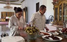 Intip 8 Foto Ruang Makan Rumah Mayangsari, Paduan Klasik dan Modern