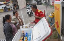 Istana Akhirnya Tanggapi Isu PHK di SPBU Shell Cs karena Kehabisan Stok Bensin, Mensesneg Bilang Begini